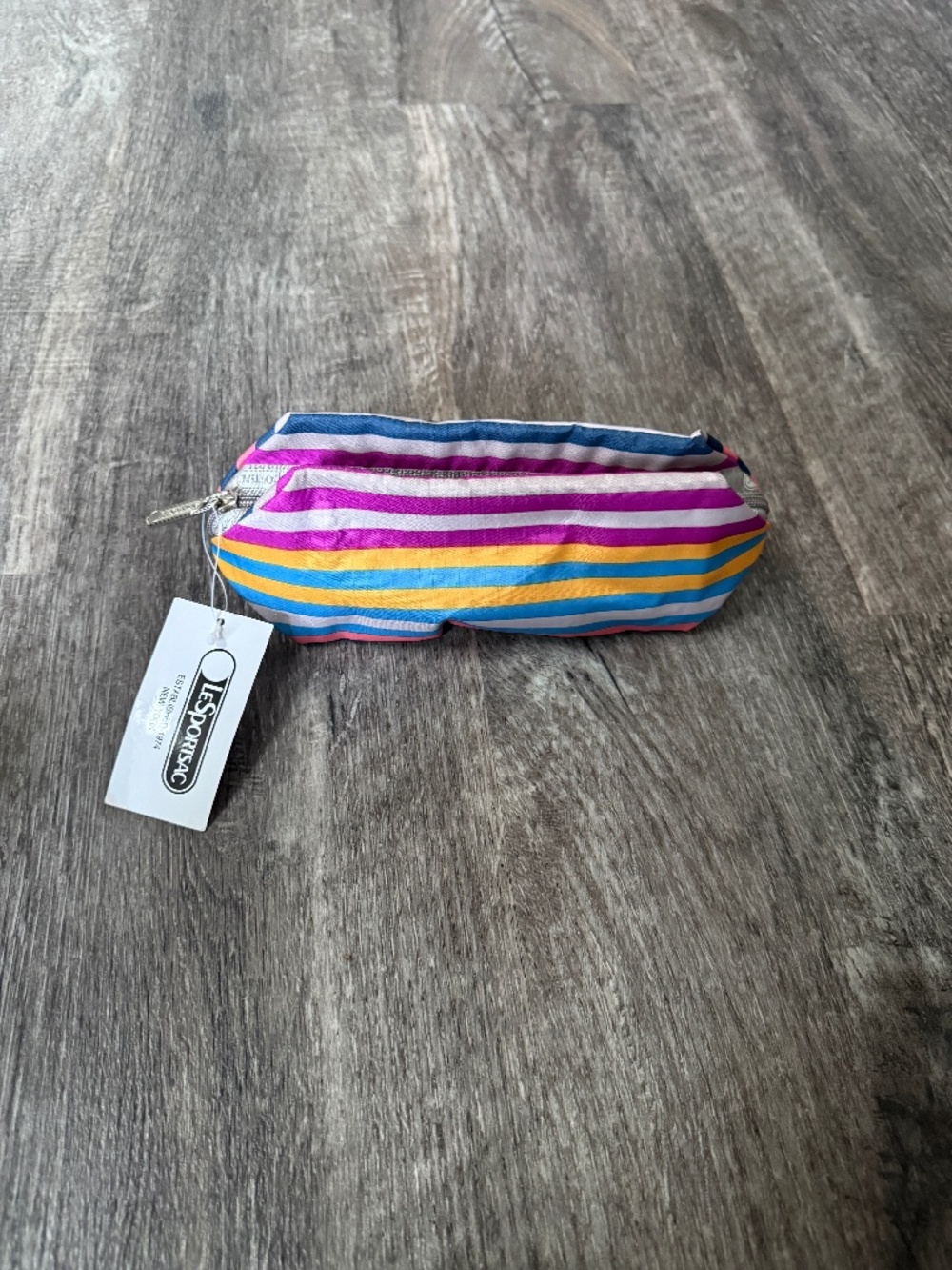 LeSportsac Small Passerby Cosmetic Case in Snappy / Stripes